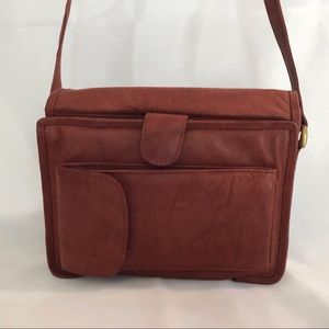 New Boutique crossbody leather organizer